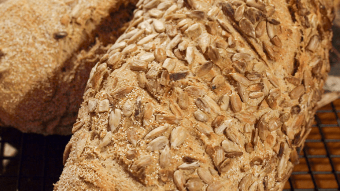 Volkorenbrood, met graan uit Europa